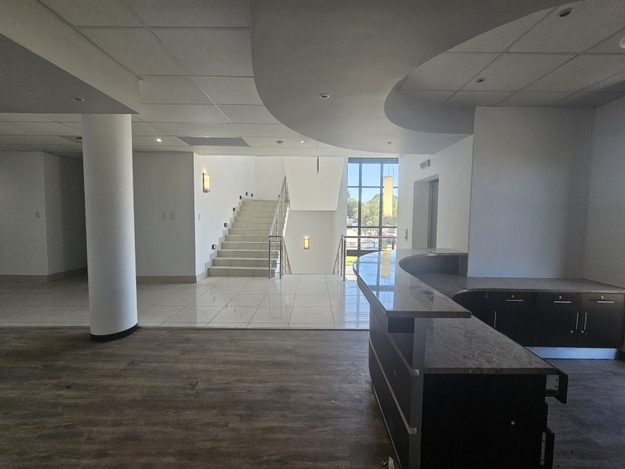 To Let commercial Property for Rent in Vincent Eastern Cape